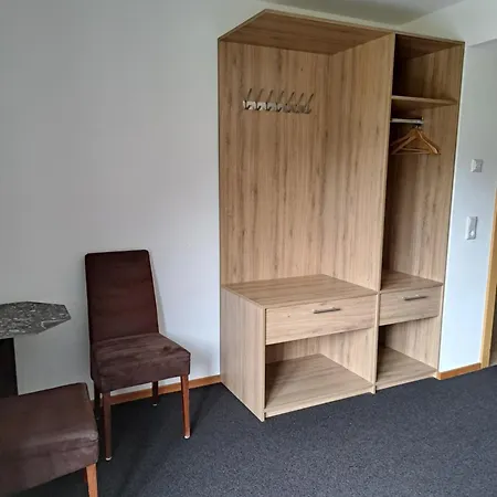 Fassl Semesterbostad